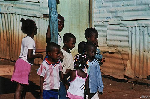 kariib_kids.jpg